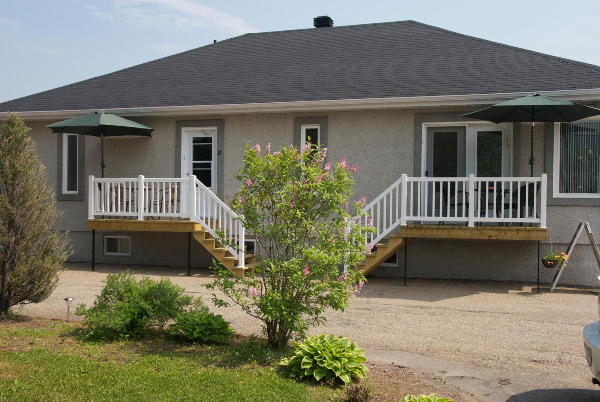 Motel Des Cascades Baie-Saint-Paul Buitenkant foto