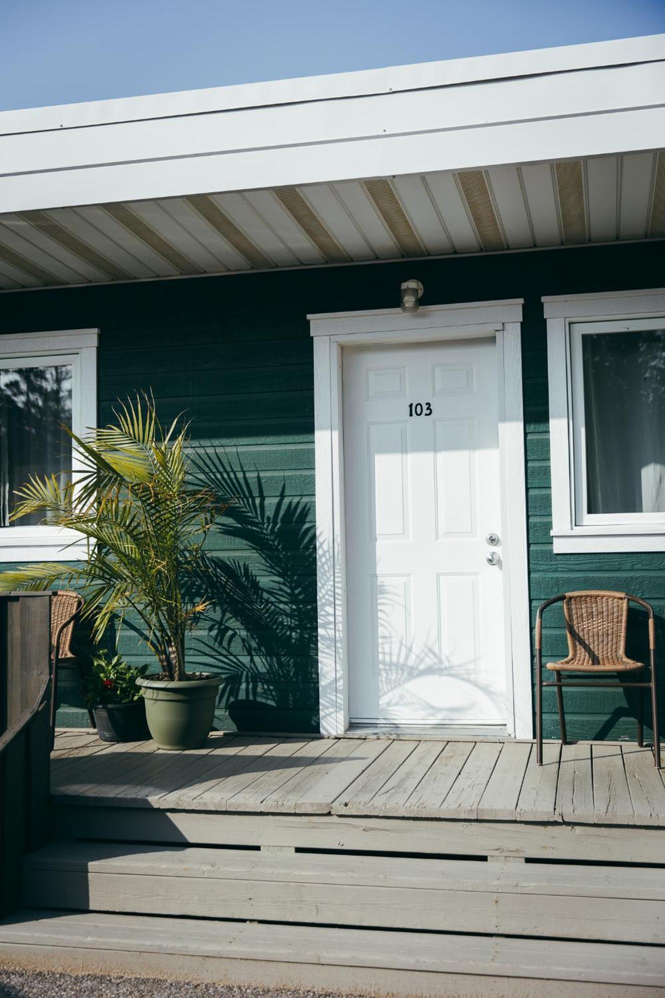 Motel Des Cascades Baie-Saint-Paul Buitenkant foto